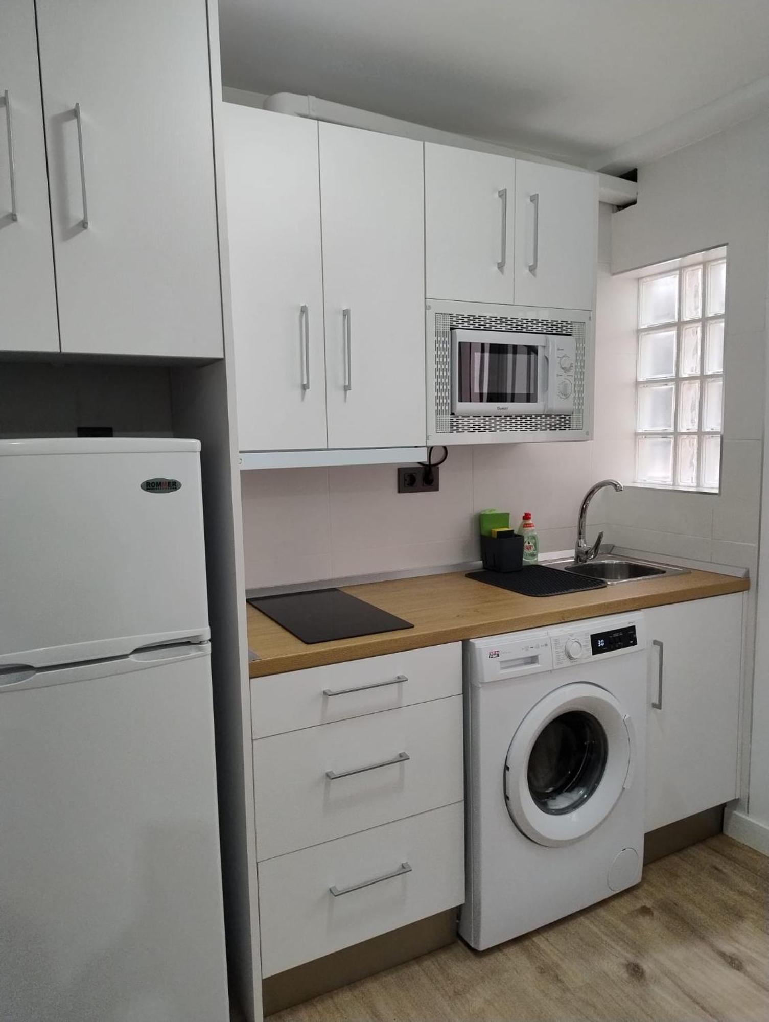 Apartamento Maestra Jaen Exterior photo